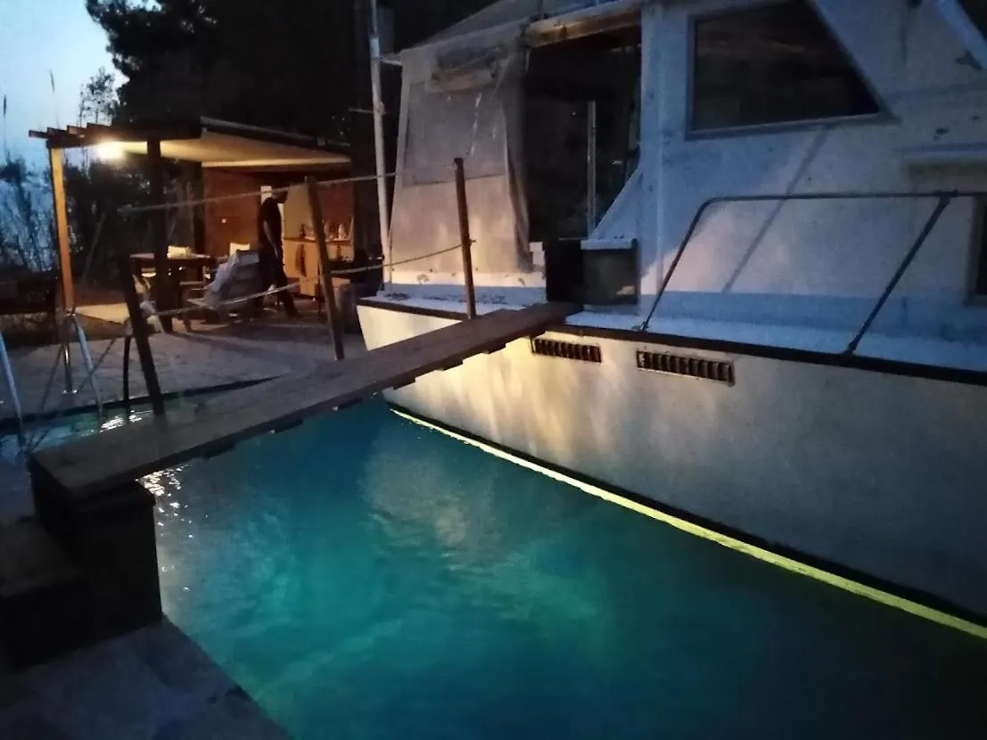 Leonardo, Houseboat In The Pool Nikiti (Sithonia)